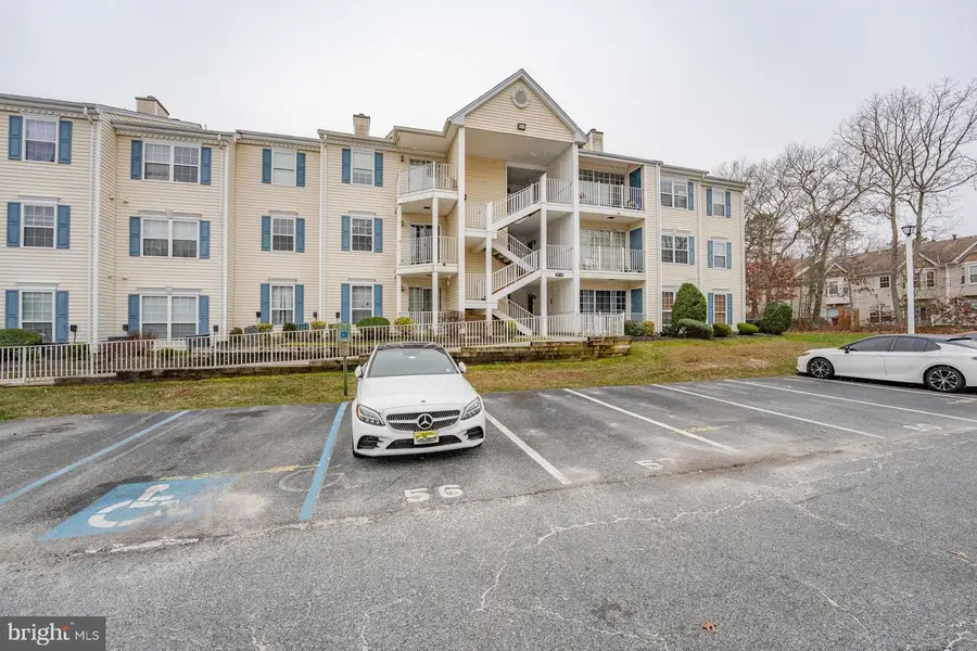 45 Navajo Ct #24, Absecon, NJ 08205 - Image #3