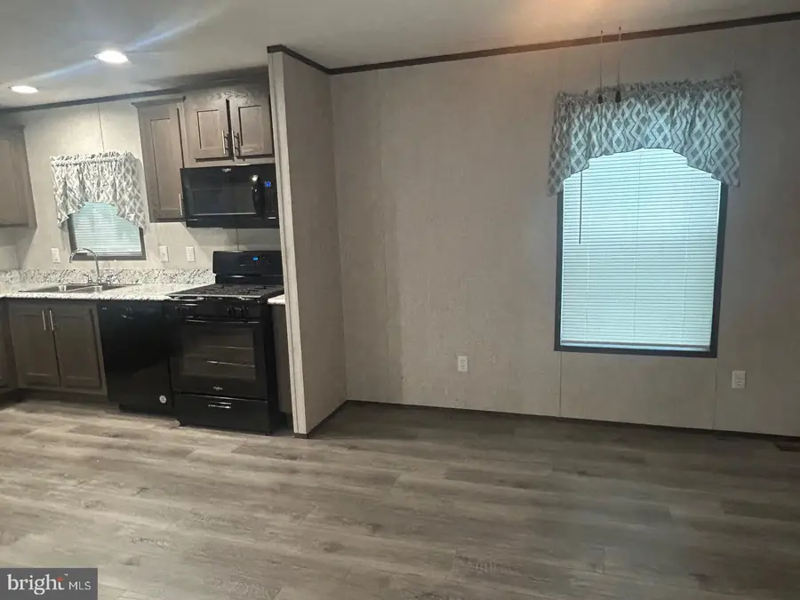 2501 Tilton Rd #323, Egg Harbor Township, NJ 08234 - Image #3