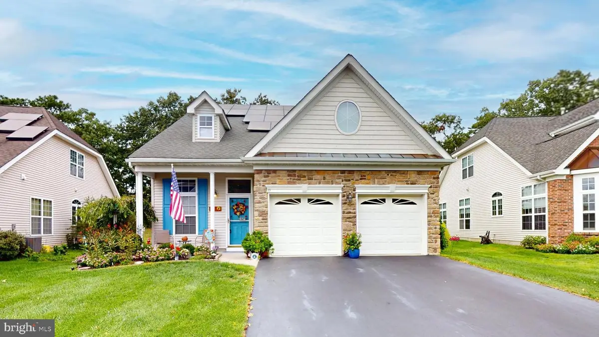 55 Lewis Dr, Mays Landing, NJ 08330 - Image #1