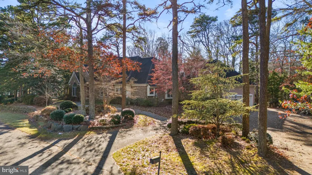 632 E Lost Pine Wway Road, Galloway, NJ 08205 - Image #1