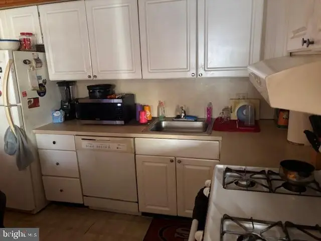 25-c Oyster Bay Rd, Absecon, NJ 08201 - Image #2