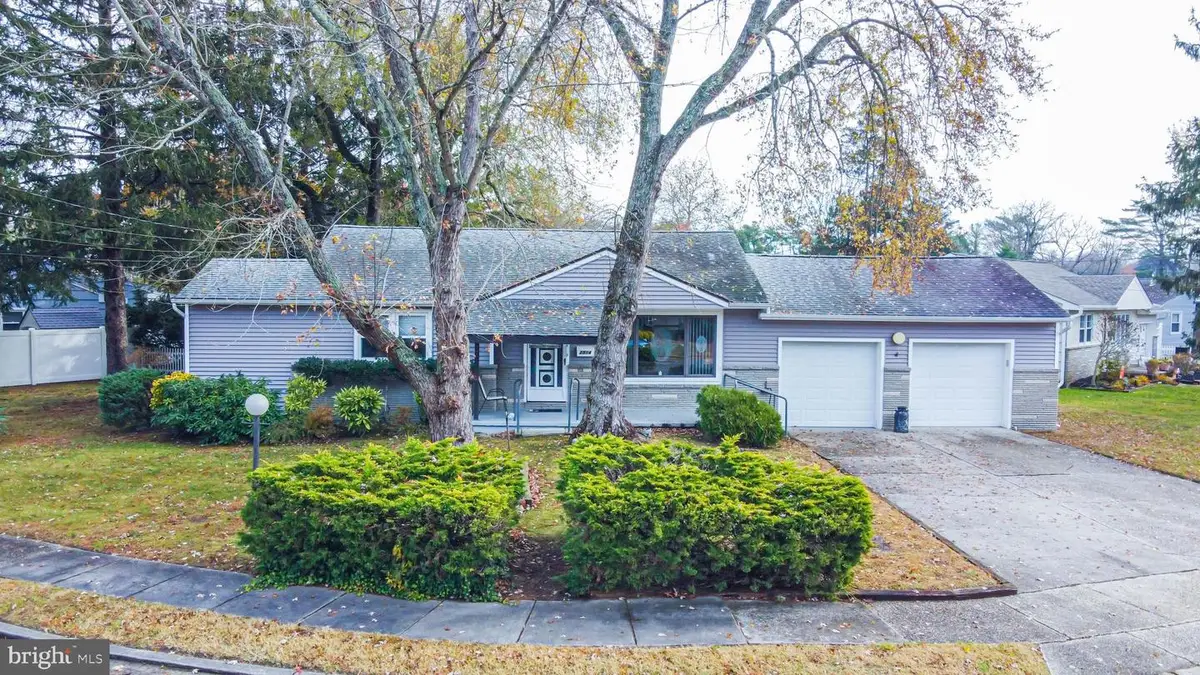 2514 Helen Dr W, Northfield, NJ 08225 - Image #1