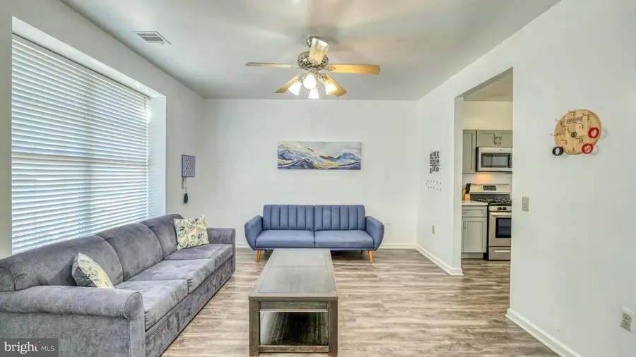 21 N New Hampshire Ave, Atlantic City, NJ 08401 - Image #3