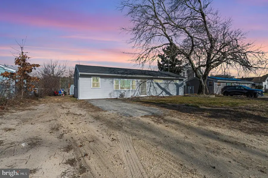 3502 Richards Ave, Hammonton, NJ 08037 - #2