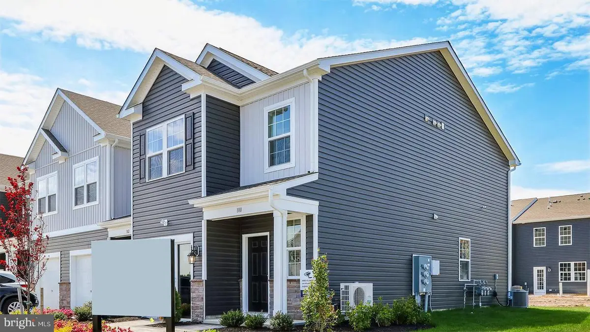 134 Corolla Dr, Egg Harbor Township, NJ 08234 - Image #1