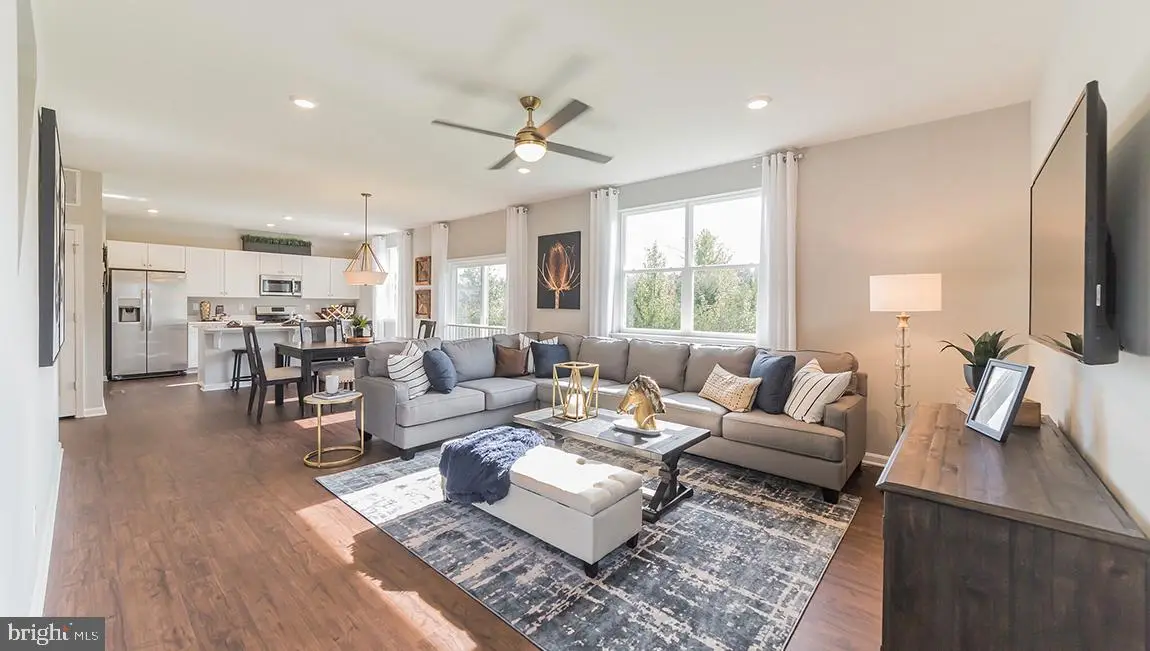 137 Malibu Dr, Egg Harbor Township, NJ 08234 - Image #1