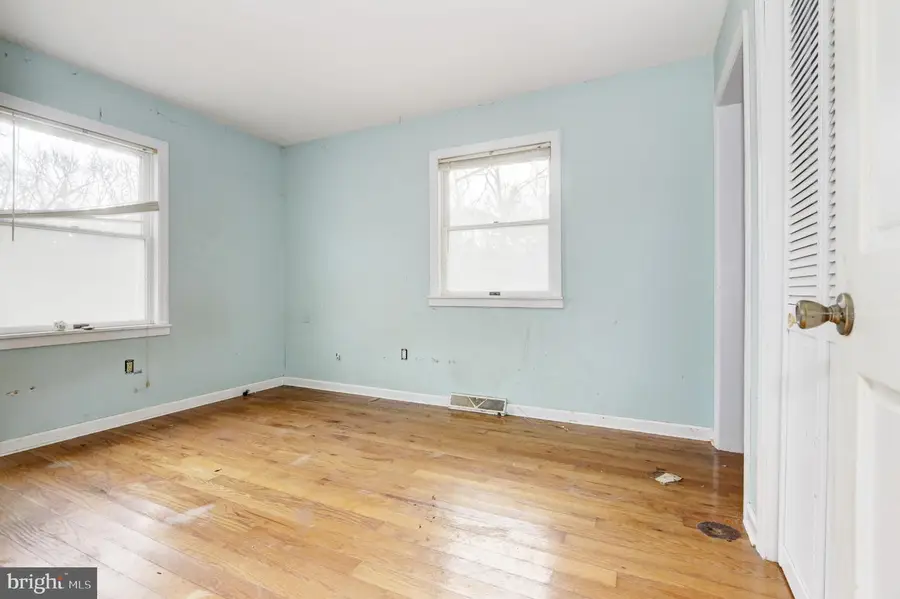 271 5th Ave, Egg Harbor City, NJ 08215 - Image #2