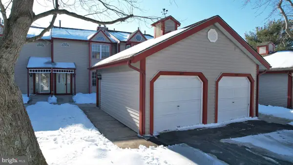 668 Lakefront Cir, GALLOWAY, NJ 08205