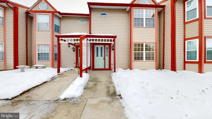 668 Lakefront Cir, Galloway, NJ 08205 - #2