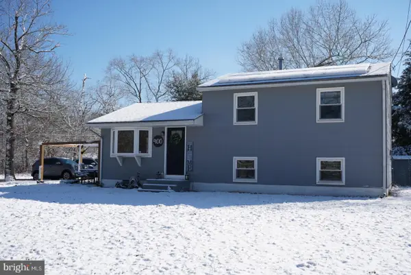 400 Woodlawn Ave, WILLIAMSTOWN, NJ 08094