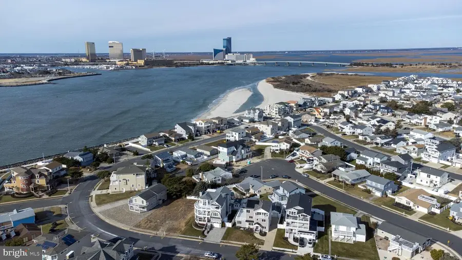 5213 Ocean Dr S, Brigantine, NJ 08203 - #3