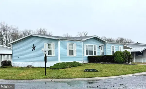 581 Miles Standish Ln, BUENA, NJ 08310