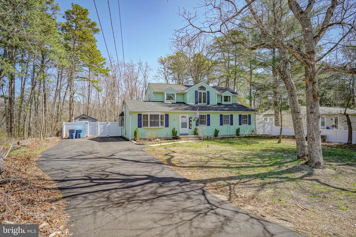 308 E Collings Dr, Williamstown, NJ 08094 - #1