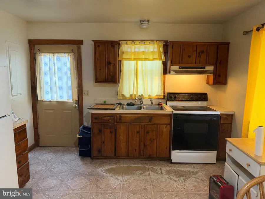 189 4th Ave, Estell Manor, NJ 08319 - #2