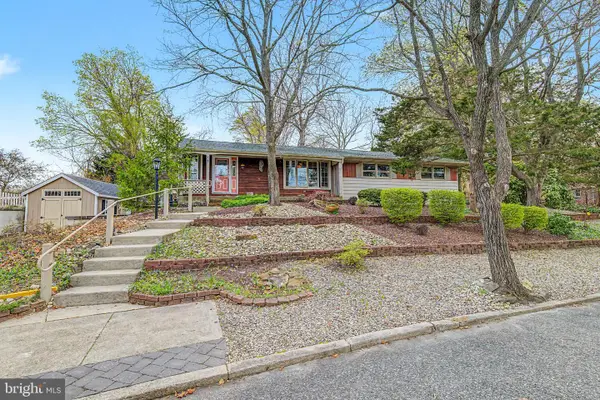 19 W Illinois Ave, ABSECON, NJ 08201