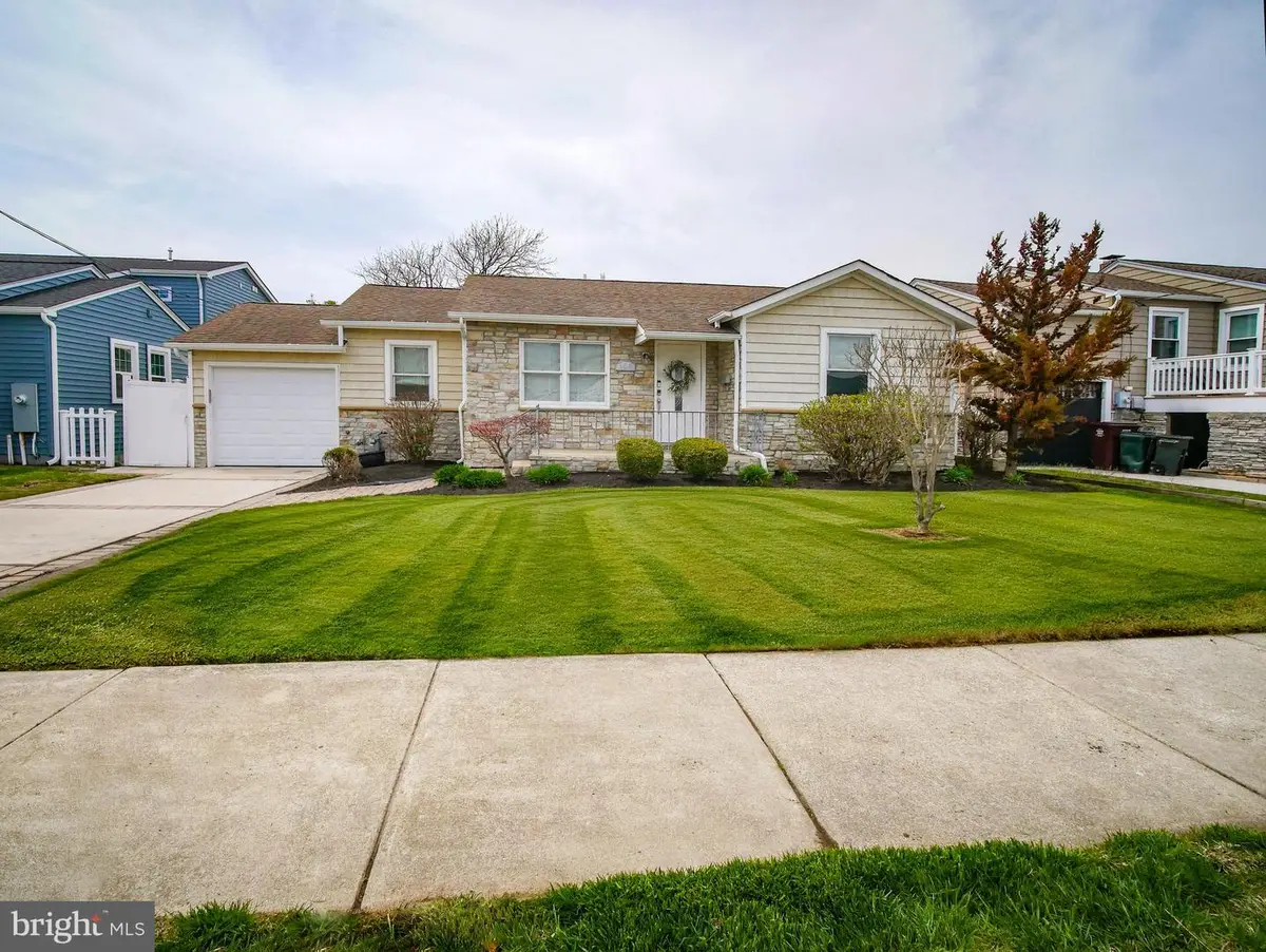 108 N Suffolk Ave, Ventnor City, NJ 08406 - #1