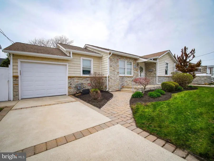 108 N Suffolk Ave, Ventnor City, NJ 08406 - #2