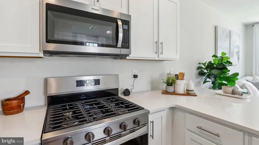 245 Hermosa Dr, Egg Harbor, NJ 08234 - #3