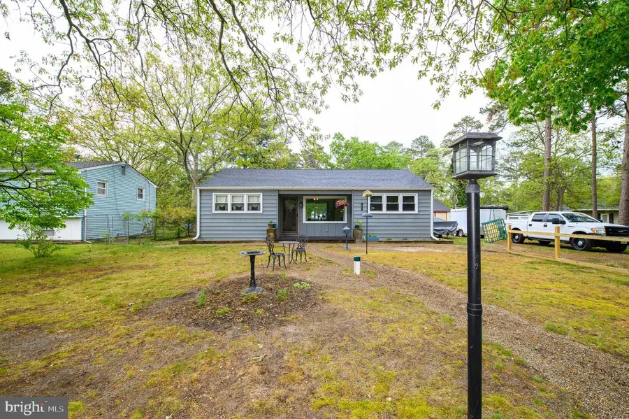 204 Holly Ln, Williamstown, NJ 08094 - #2