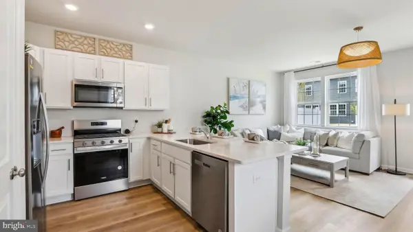 265 Hermosa Dr, EGG HARBOR TOWNSHIP, NJ 08234