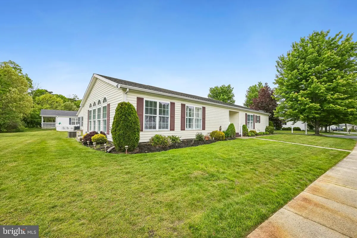 209 Burning Tree Ct, Mays Landing, NJ 08330 - #1