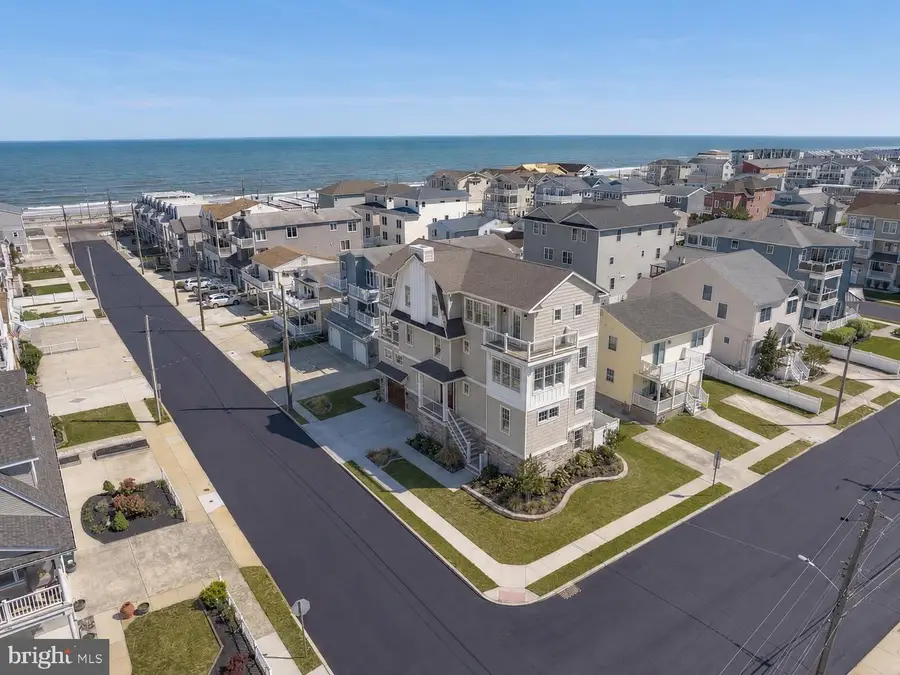 1106 E Beach Ave, Brigantine, NJ 08203 - #2