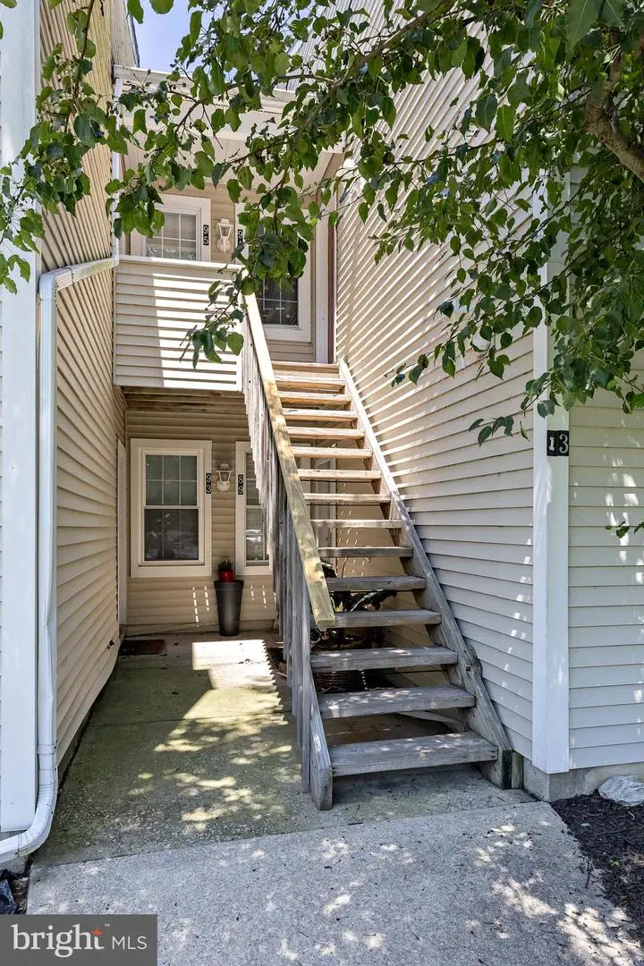 91 Driftwood Ct, Absecon, NJ 08205 - #2