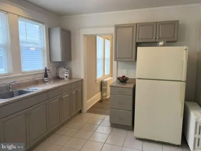 512 Farragut Ave, Mays Landing, NJ 08330 - #2