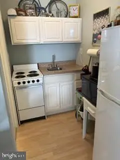108 S. Montpelier Ave #403, Atlantic City, NJ 08401 - #3