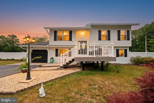 2 E Ridgewood Ave, GALLOWAY, NJ 08205