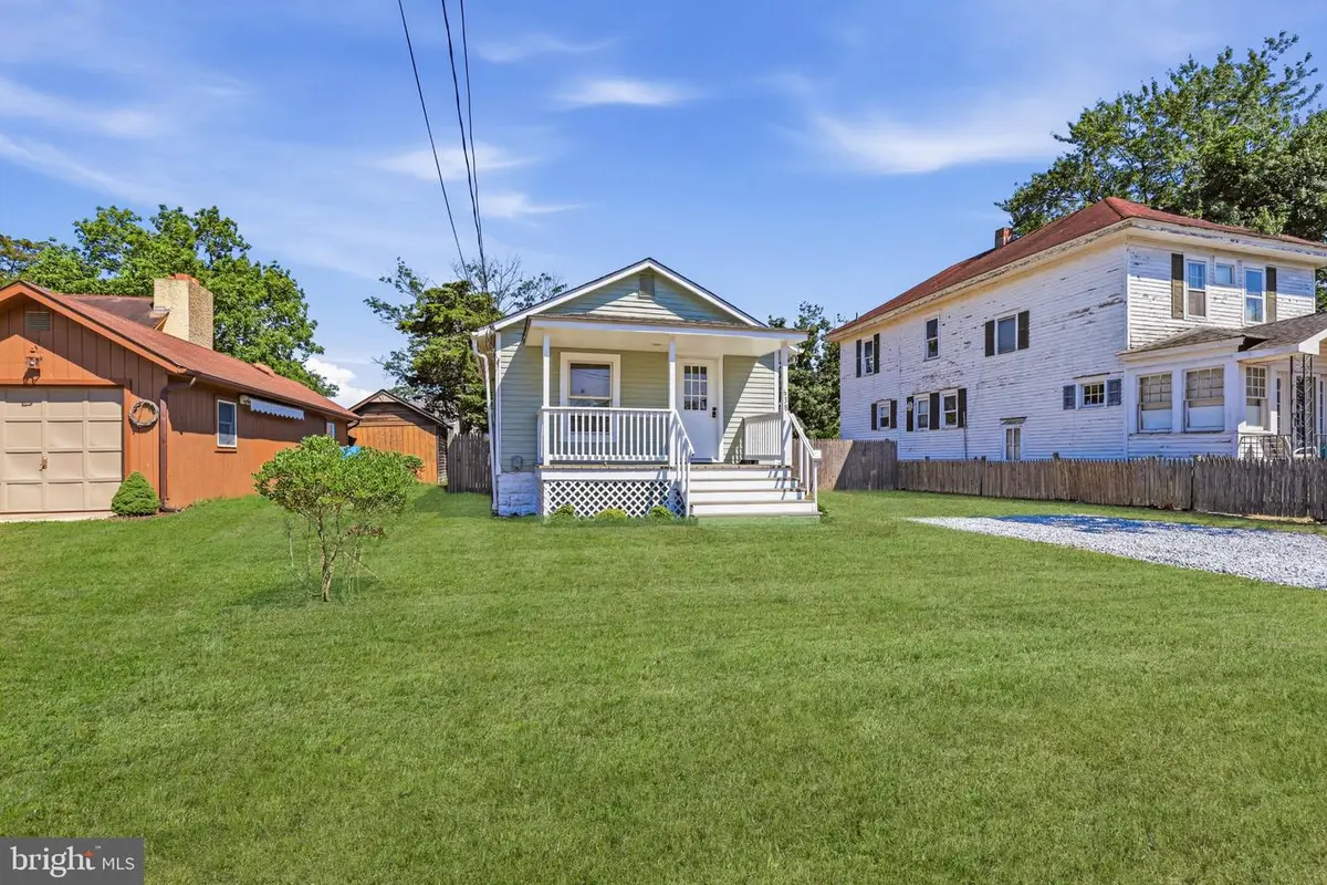 638 8th St, Absecon, NJ 08201 - #1