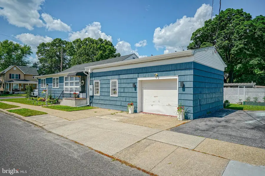 21 N Grand St, Hammonton, NJ 08037 - #3