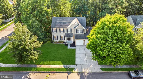 125 Woodberry Dr, EGG HARBOR TOWNSHIP, NJ 08234
