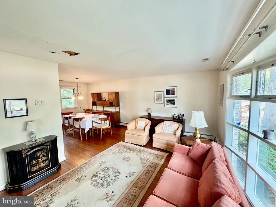 417 W Jefferson Ave, Linwood, NJ 08221 - #3