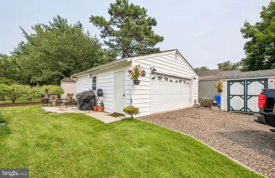 11 Queens Ln, Hammonton, NJ 08037 - #3