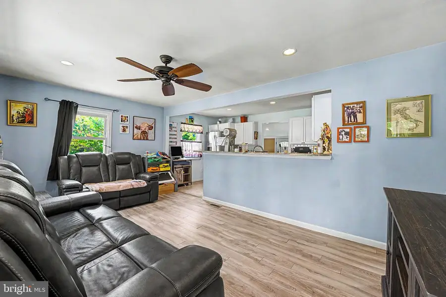 508 Cushman Ave, Williamstown, NJ 08094 - #2