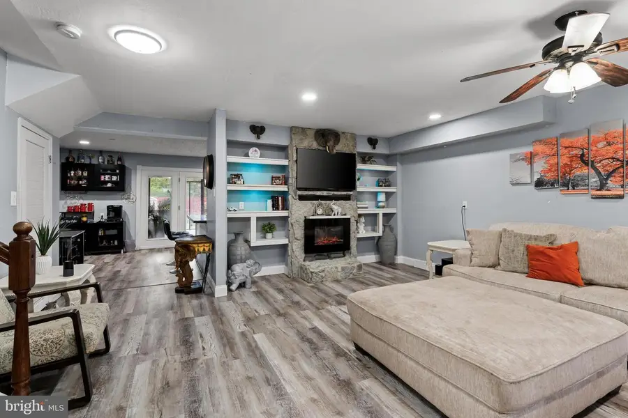904 Blake Dr, Mays Landing, NJ 08330 - #2