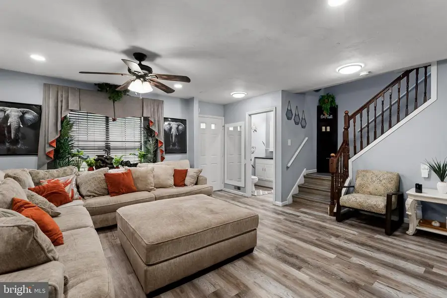 904 Blake Dr, Mays Landing, NJ 08330 - #3