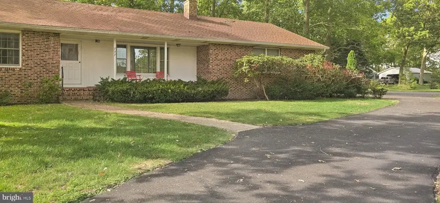 737 S 2nd Ave, Galloway, NJ 08205 - #2