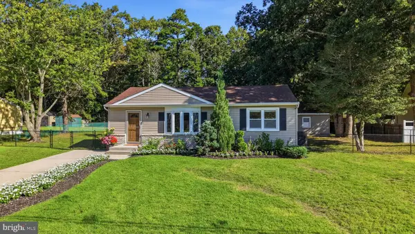 112 Spray Ave, EGG HARBOR TOWNSHIP, NJ 08234