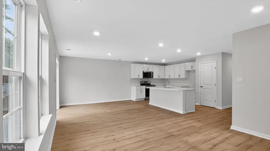 5 Santa Monica Rd, Egg Harbor, NJ 08234 - #3