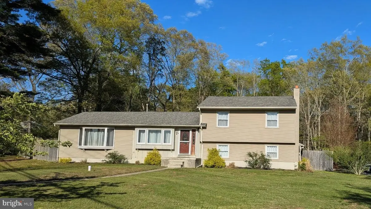 550 S 8th Ave, Galloway, NJ 08205 - #1