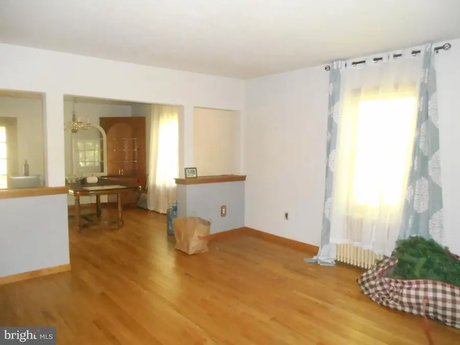 1002 N Chew Rd, Hammonton, NJ 08037 - #2
