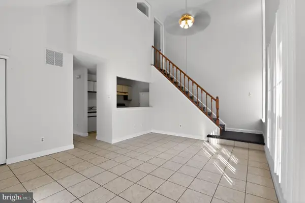 2701 Canyon Ct, MAYS LANDING, NJ 08330