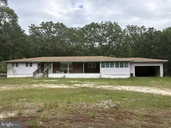 7314 Third, MAYS LANDING, NJ 08330