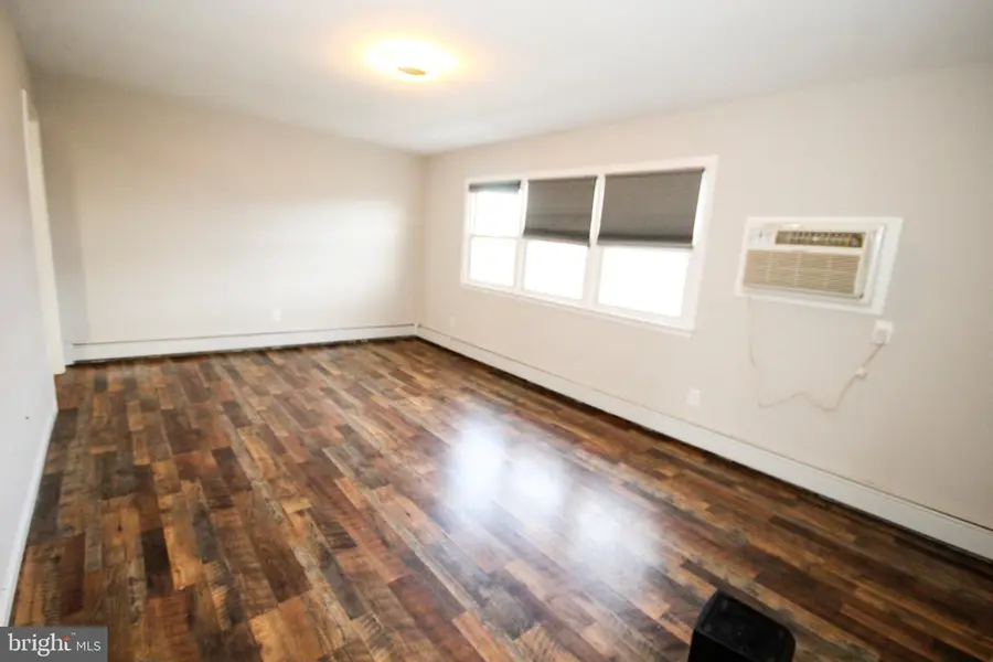 5423 Suffolk Ct, Ventnor City, NJ 08406 - #3