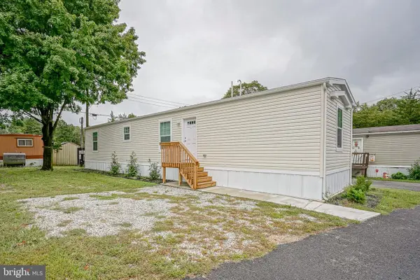 112 Moss Ln, WILLIAMSTOWN, NJ 08094
