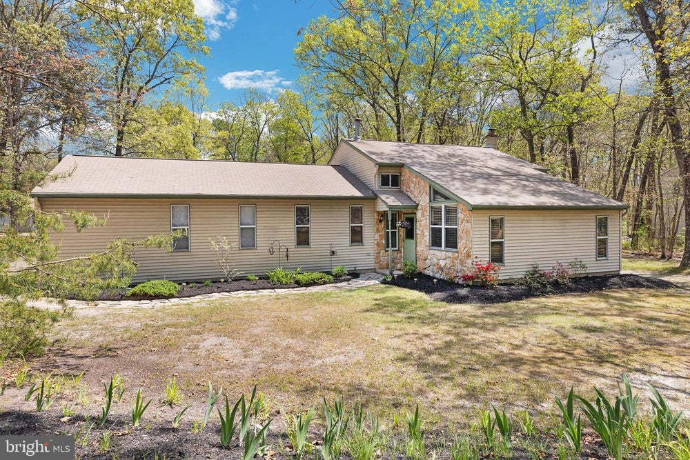 900 Old Indian Mills Rd, TABERNACLE, NJ 08088 BHGRE