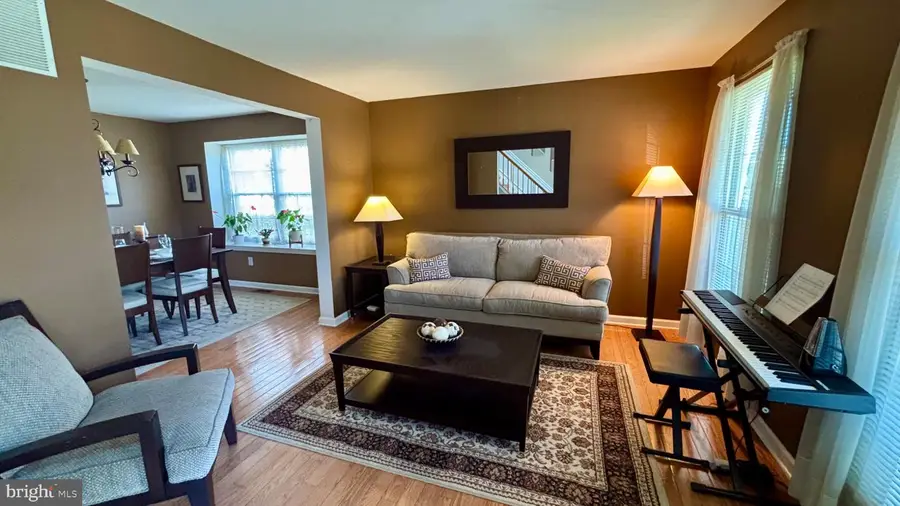 20 Underwood Ct, Burlington, NJ 08016 - Image #3