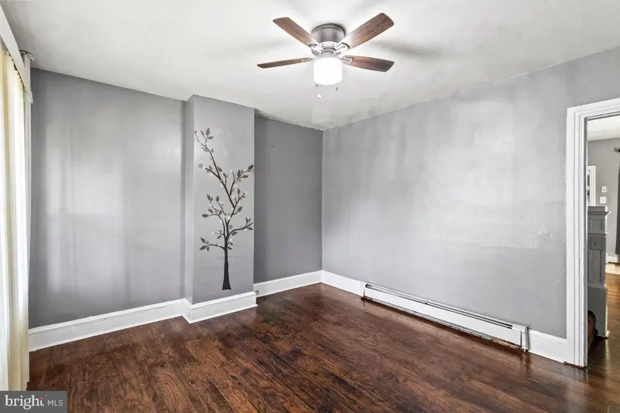 636 Elizabeth St, Beverly, NJ 08010 - Image #2